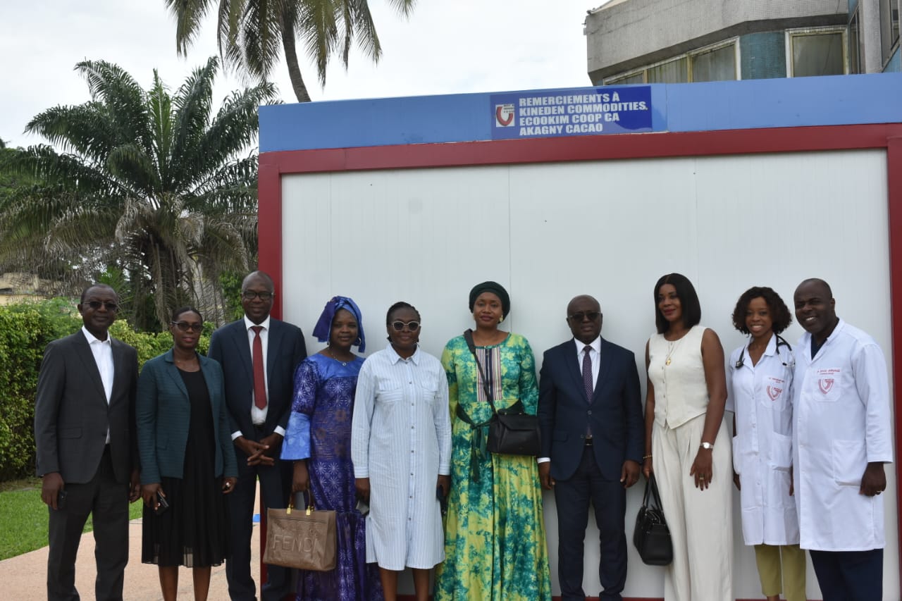 Remise officielle du bâtiment de réadaptation cardiovasculaire