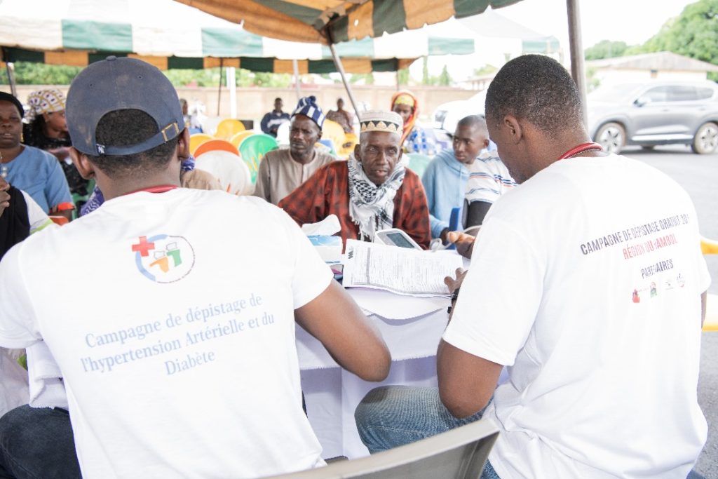 Campagne de dépistage gratuit dans la région du Hambol / Plus de 1300 personnes dépistées de l’hypertension artérielle et du diabète par l’Institut de Cardiologie d’Abidjan